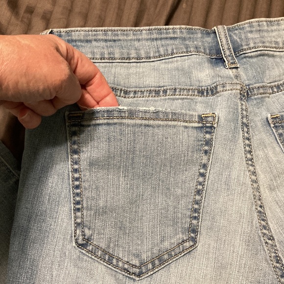 Awesome Gap Denim Blue Jeans 28 Regular Factory Distressed - Picture 8 of 9